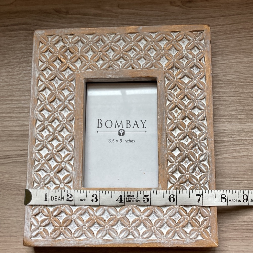NWOT Bombay carved wood floral gold wash picture frame - Picture 13 of 15